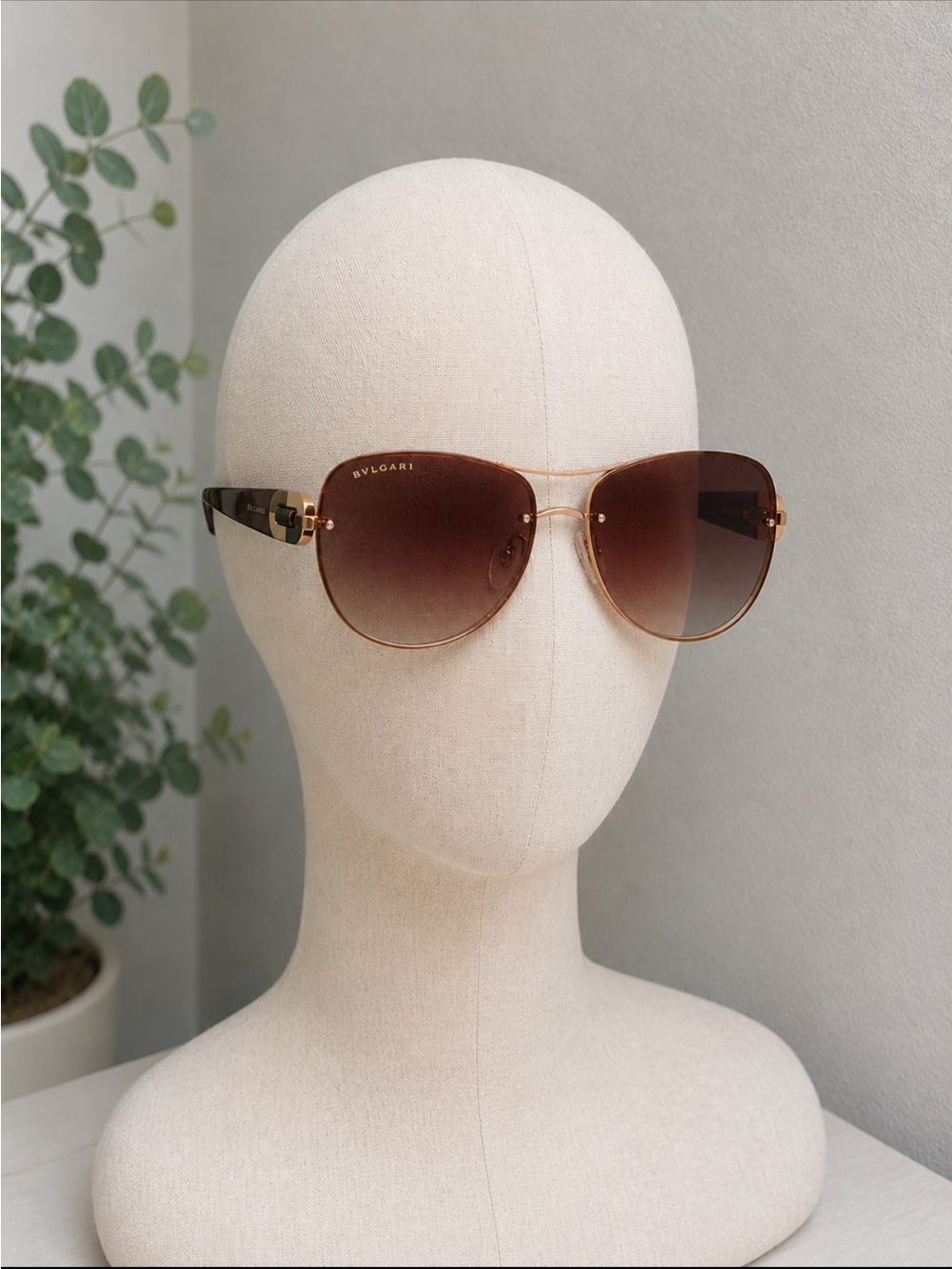 Bvlgari Sunglasses Rose gold
